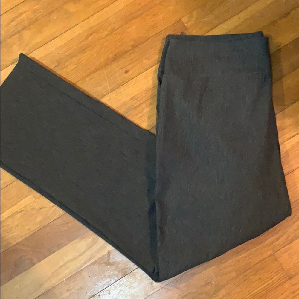 A Byer Does not say petite but fits petite length